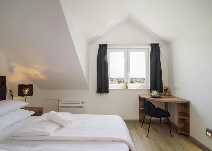 With A Parking Space - 24051 3*