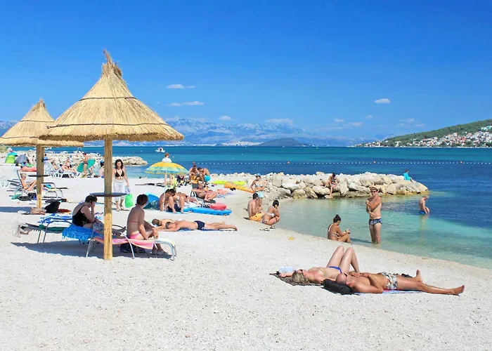 With A Parking Space - 24051