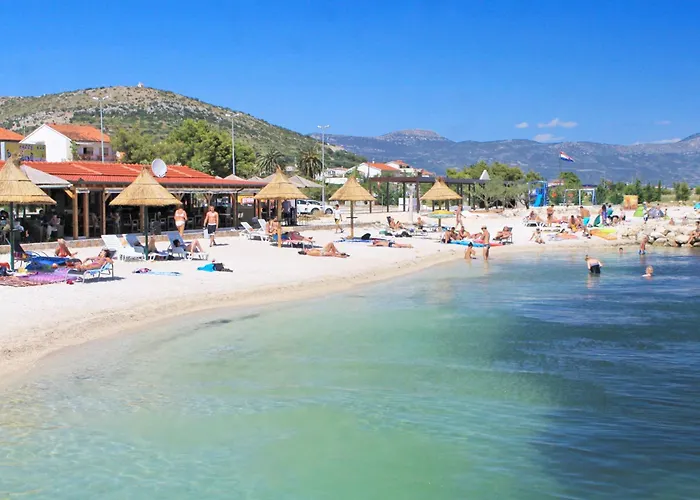 Πανσιόν With A Parking Space - 24051 Τρογκίρ